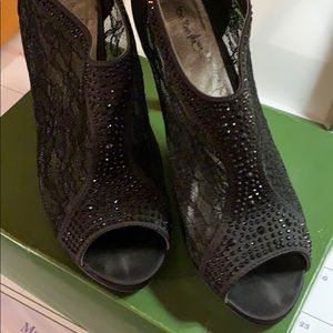 Coach and Four Black Satin Peep Toe Sexy Stilettos